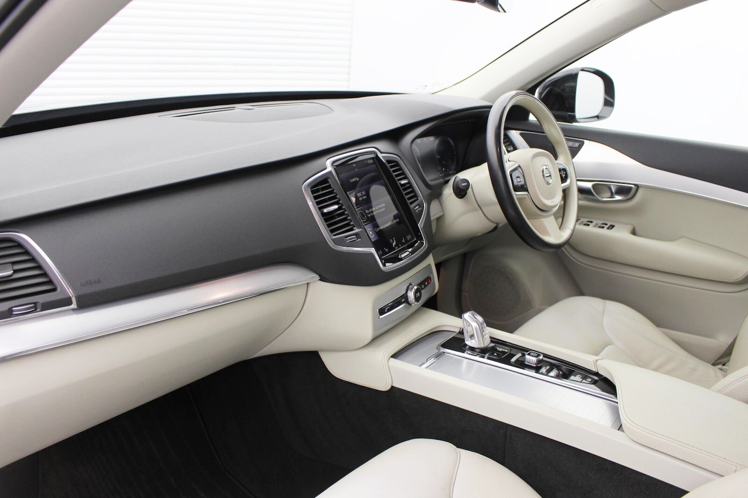 Used Volvo XC90 2017 for sale - 77307419: Photo 6