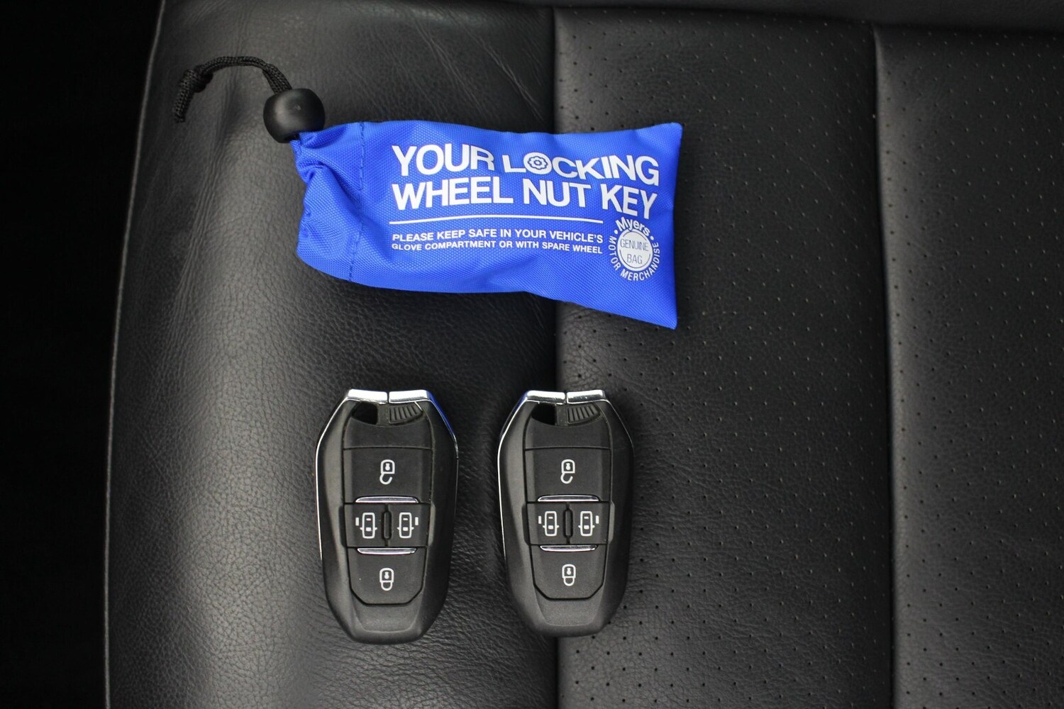 Used Peugeot Traveller 2020 for sale - 76540010: Photo 44