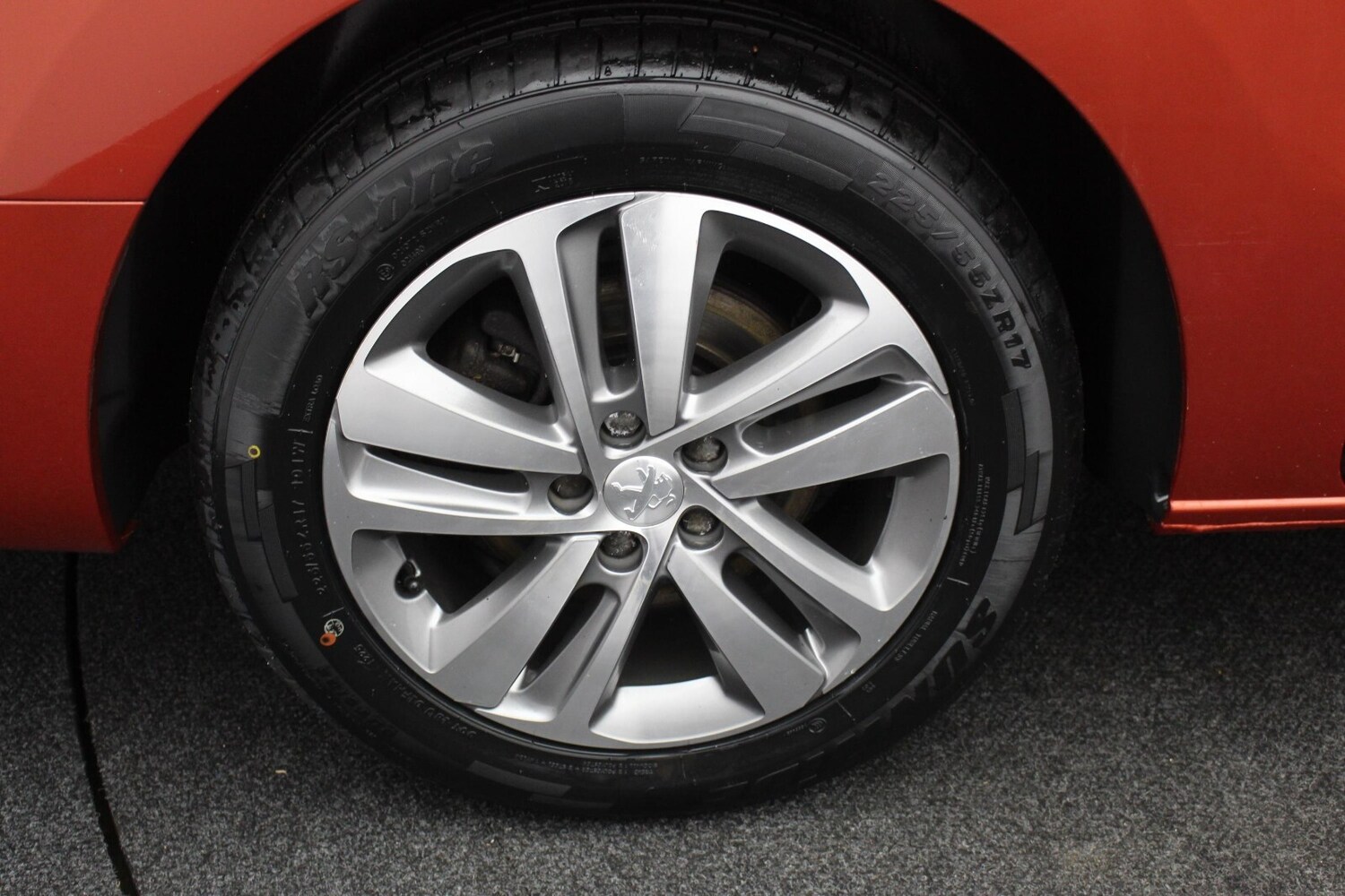 Used Peugeot Traveller 2020 for sale - 76540010: Photo 57