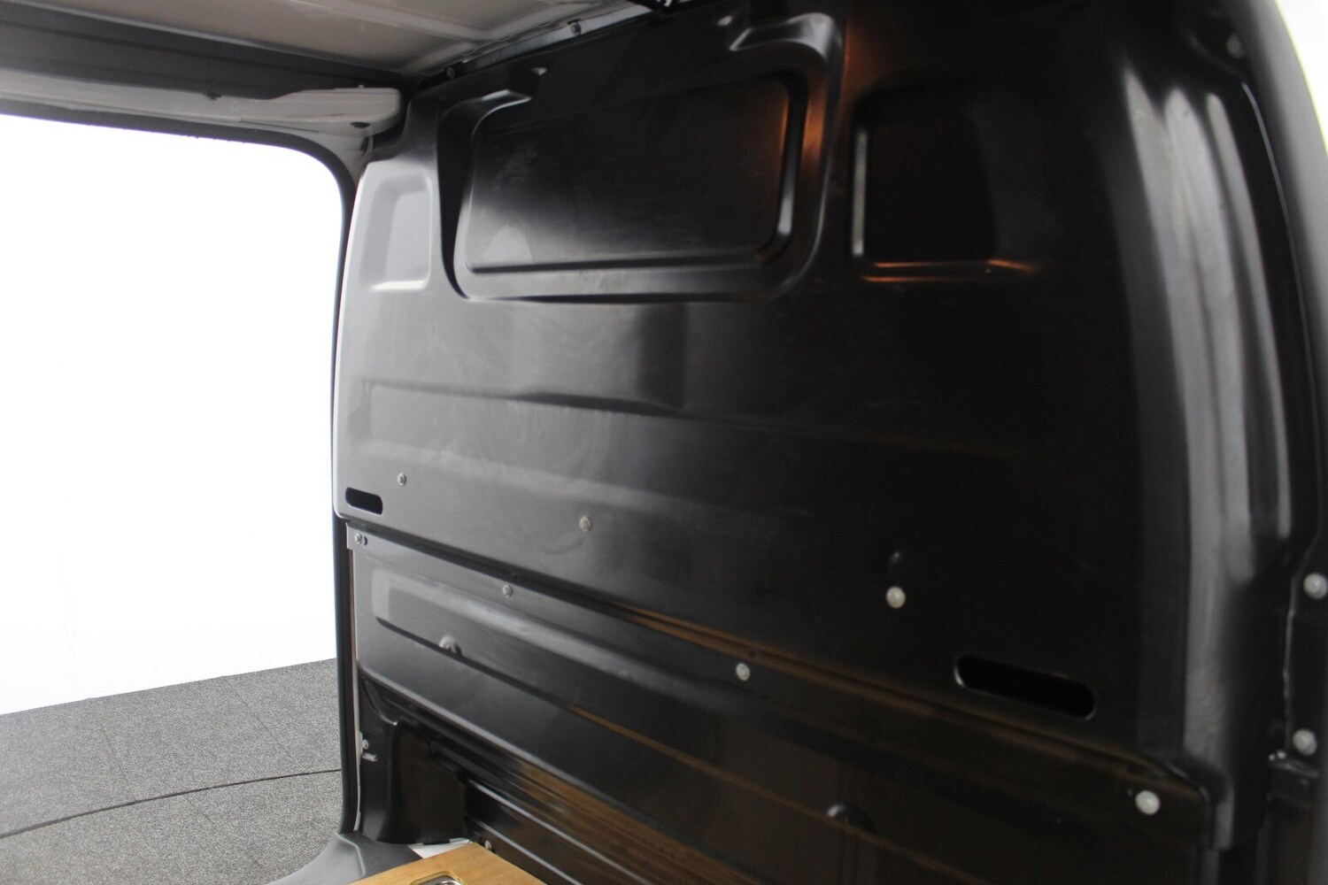 Used Vauxhall Vivaro 2024 for sale - 77205698: Photo 10