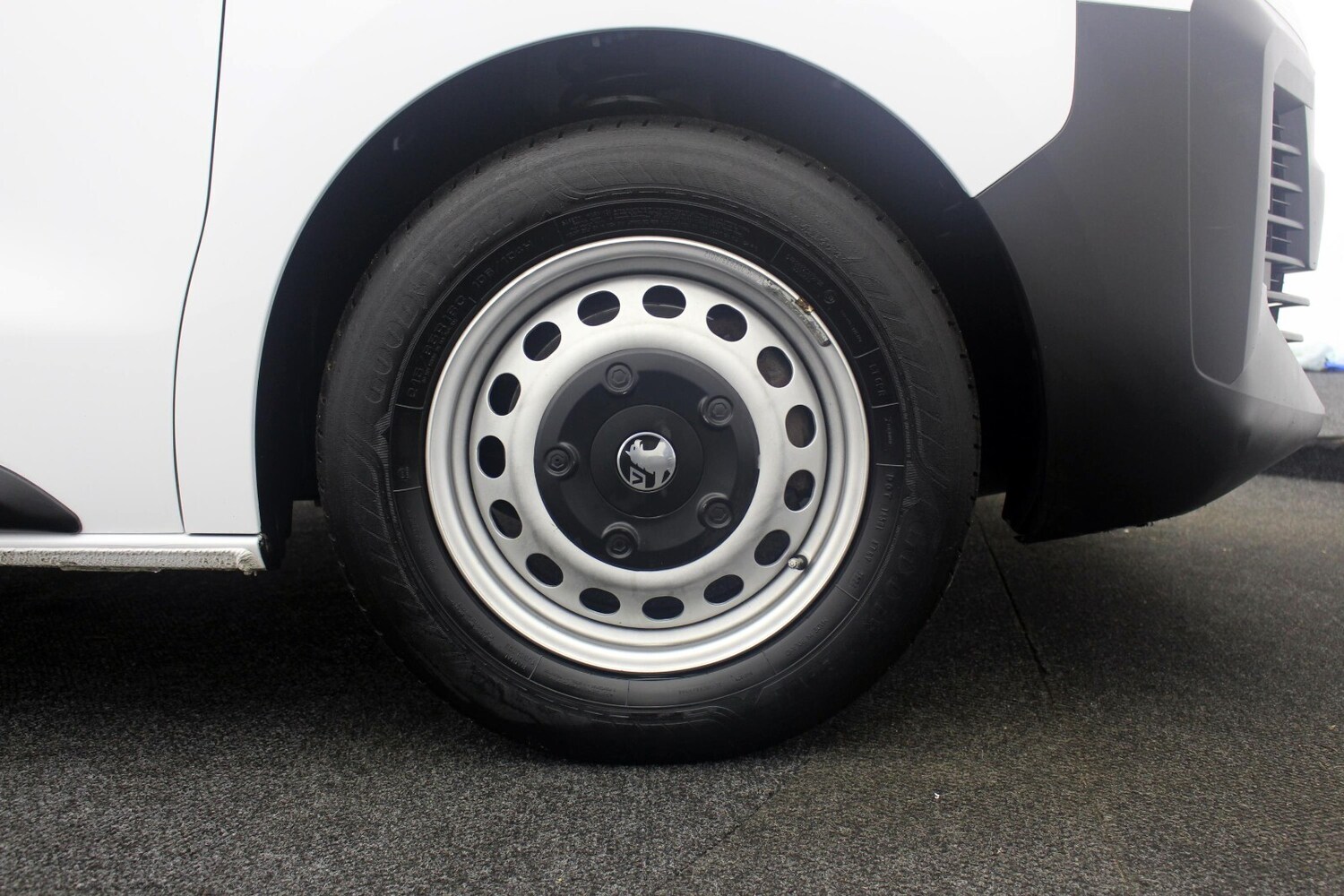 Used Vauxhall Vivaro 2024 for sale - 77205698: Photo 36