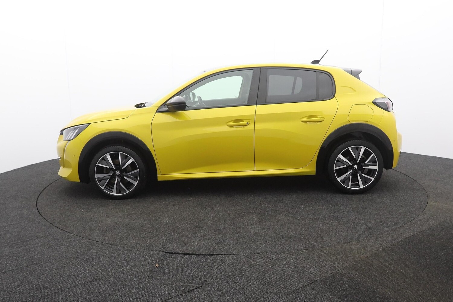 Used Peugeot 208 2022 for sale - 77158045: Photo 32