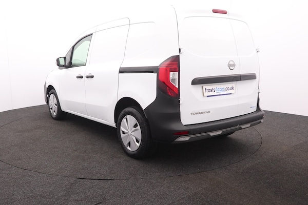 Used Nissan Other 2023 for sale - 76196141: Photo 3