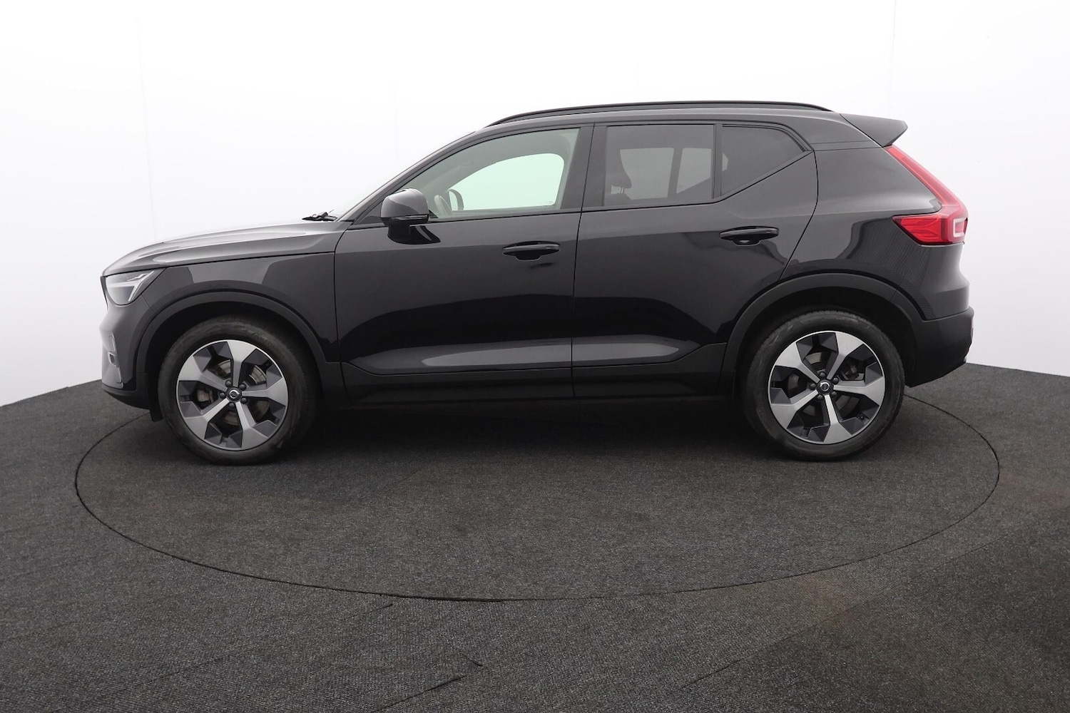 Used Volvo XC40 2024 for sale - 77031320: Photo 36