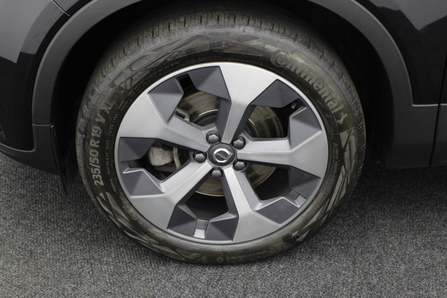 Used Volvo XC40 2024 for sale - 77031320: Photo 39