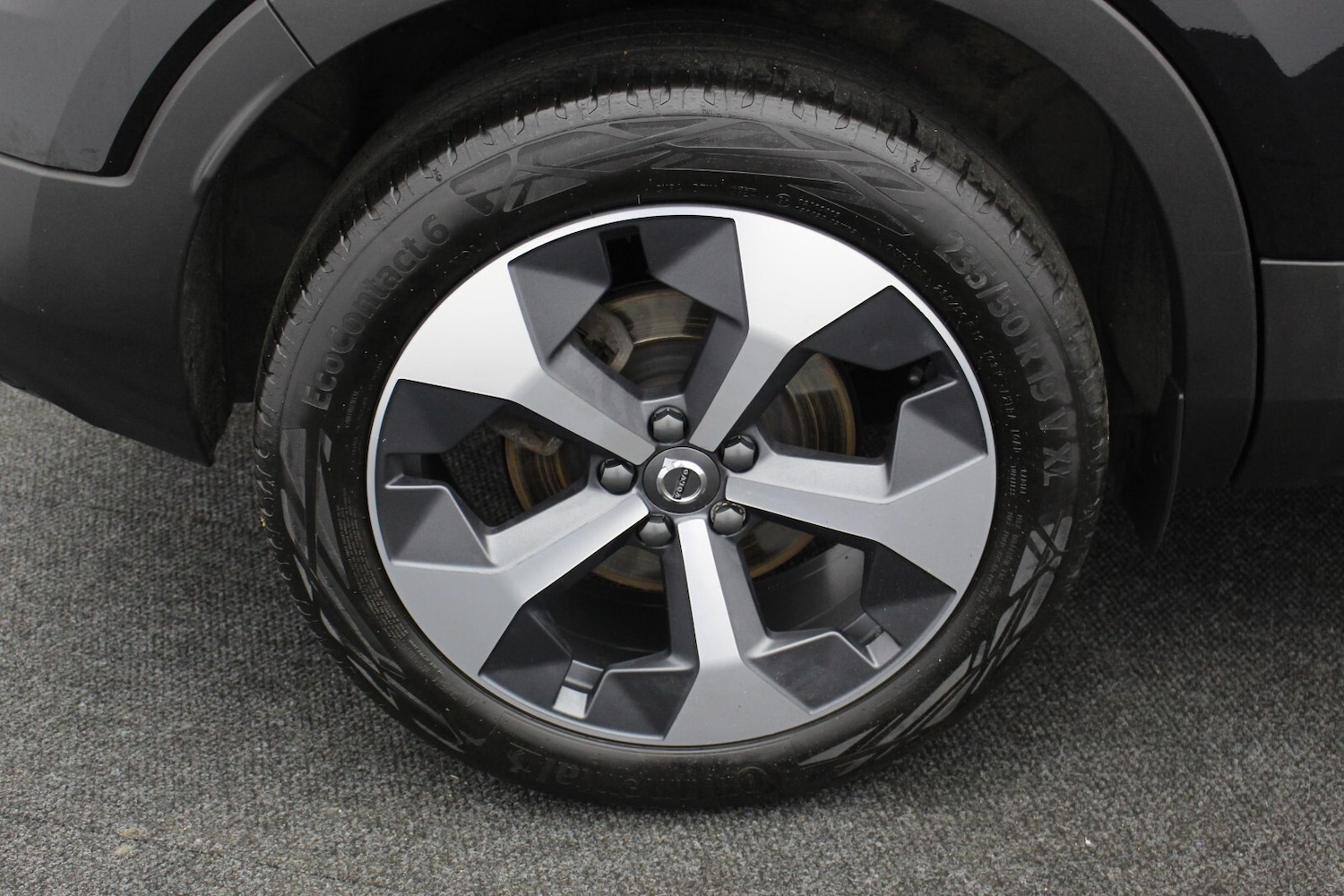 Used Volvo XC40 2024 for sale - 77031320: Photo 41