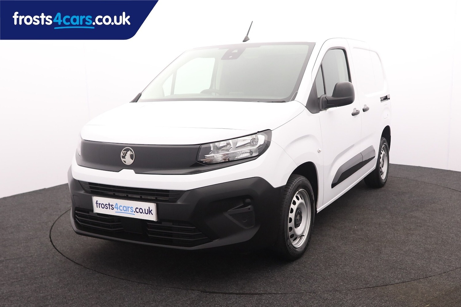 Used Vauxhall Combo 2024 for sale - 76272875: Photo 1