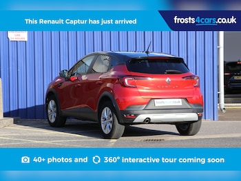 Used Renault Captur 2021 for sale - 76229320: Photo