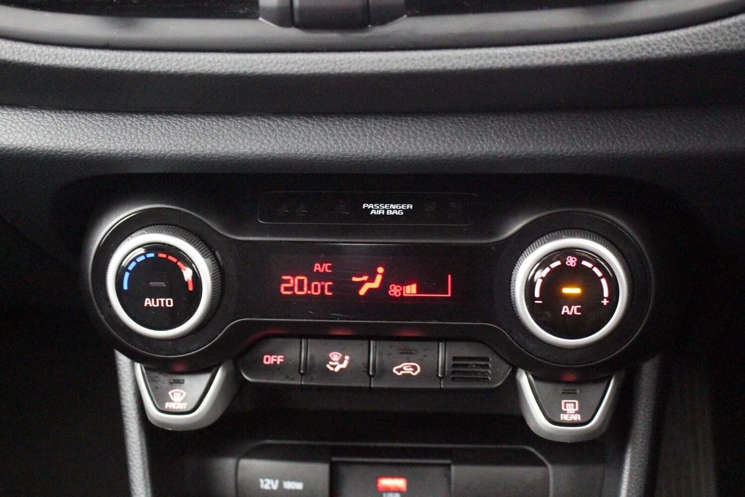 Used Kia Picanto 2022 for sale - 76817676: Photo 14