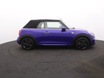 Used MINI Convertible 2020 for sale - 75967106: Photo