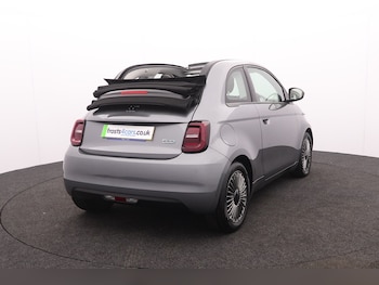 Used Fiat 500 2022 for sale - 78356472: Photo