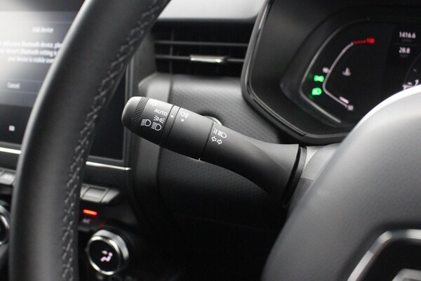 Used Renault Clio 2023 for sale - 76155009: Photo 23