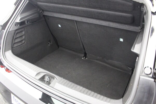 Used Renault Clio 2023 for sale - 76155009: Photo 31