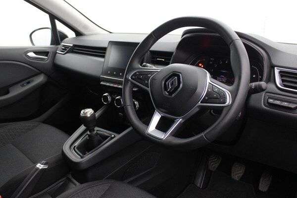 Used Renault Clio 2023 for sale - 76155009: Photo 9