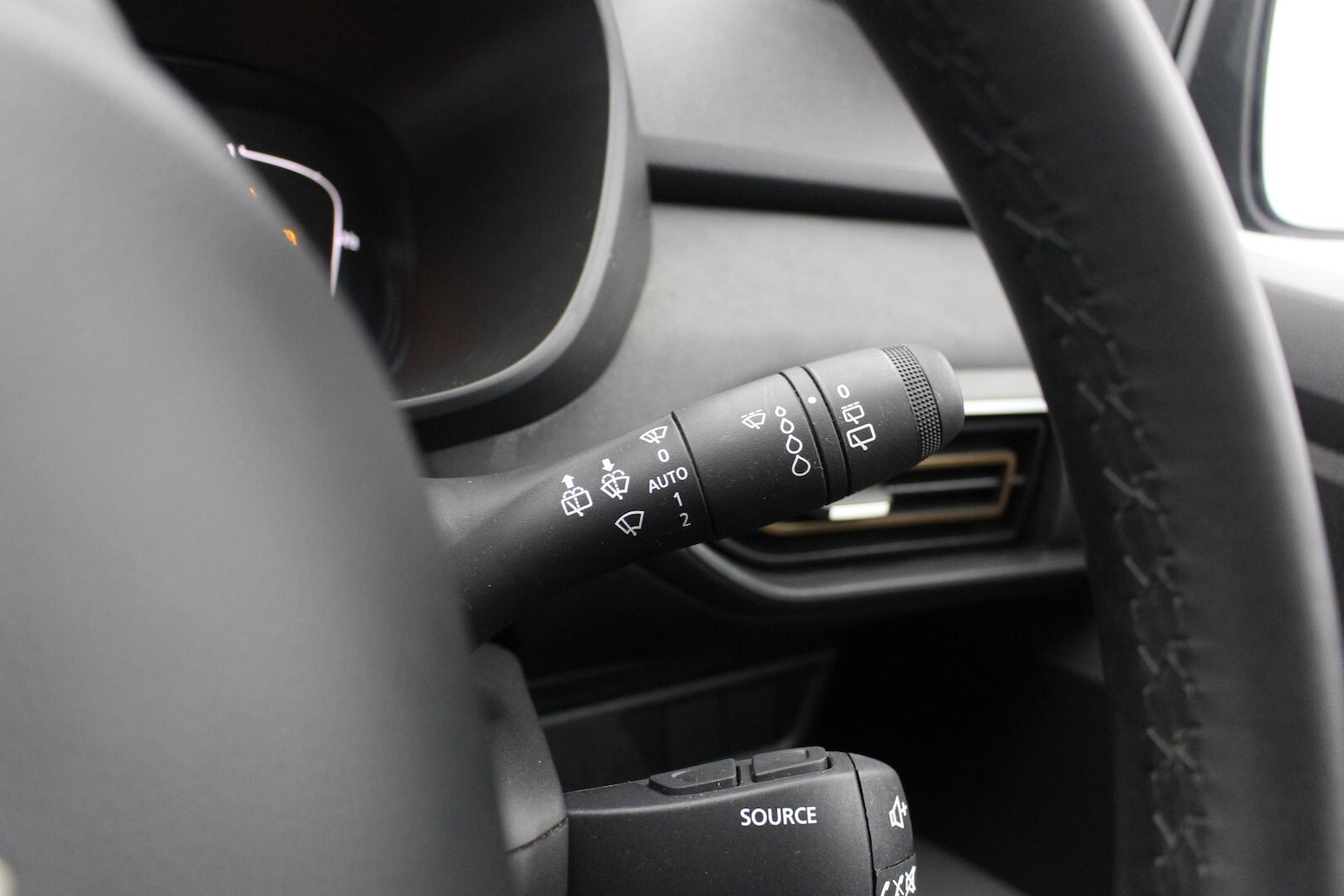 Used Dacia Jogger 2023 for sale - 76479860: Photo 25