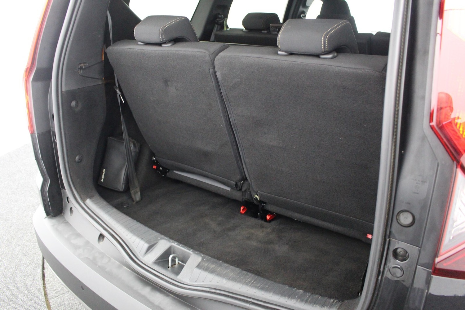 Used Dacia Jogger 2023 for sale - 76479860: Photo 35