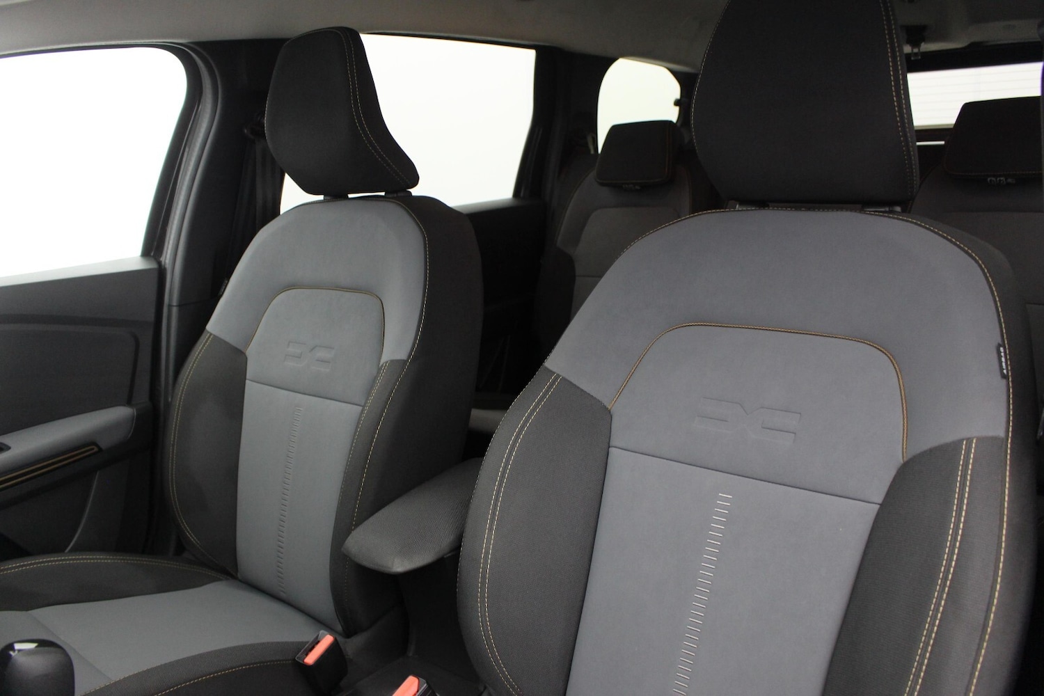 Used Dacia Jogger 2023 for sale - 76479860: Photo 7