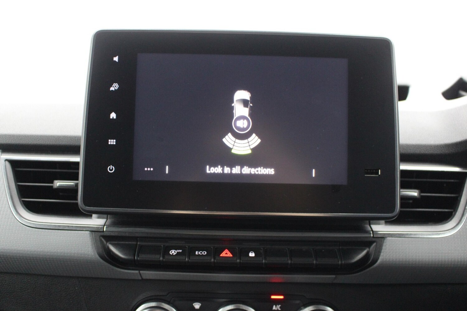 Used Nissan Other 2023 for sale - 77740002: Photo 15