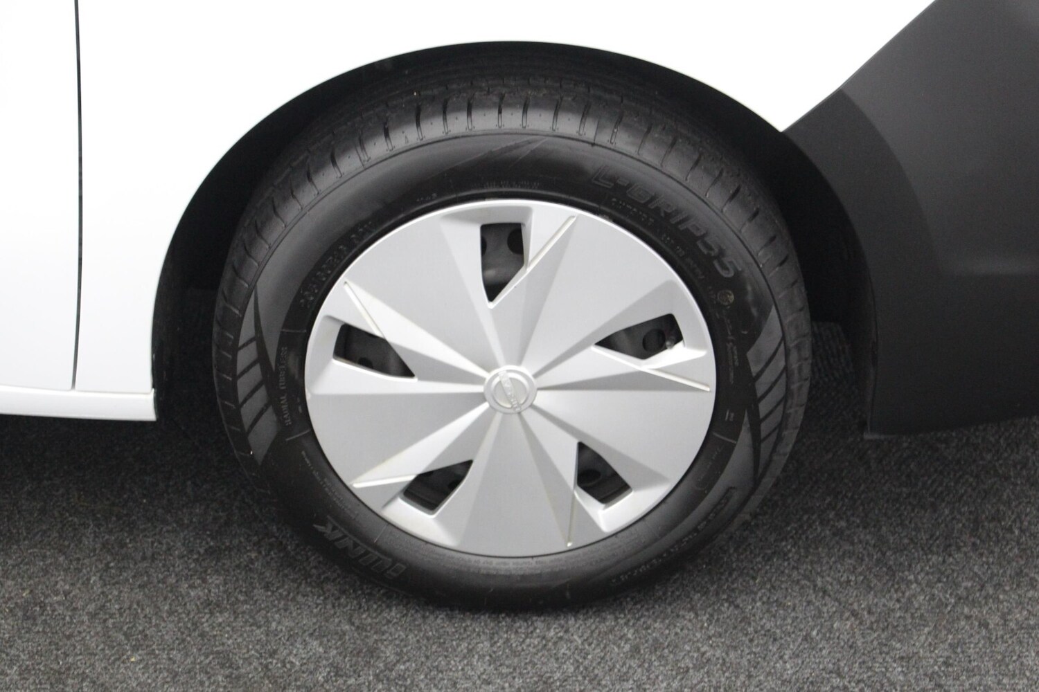 Used Nissan Other 2023 for sale - 77740002: Photo 39