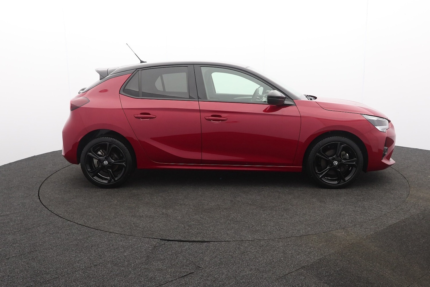 Used Vauxhall Corsa 2023 for sale - 77833397: Photo 2