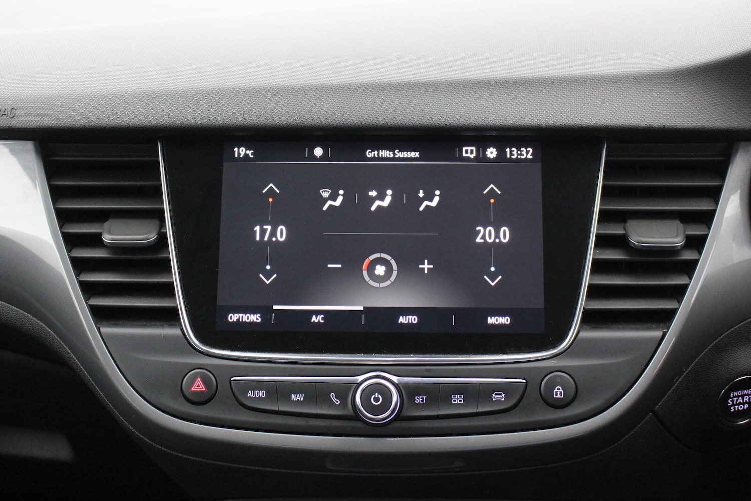 Used Vauxhall Crossland 2022 for sale - 76112204: Photo 14