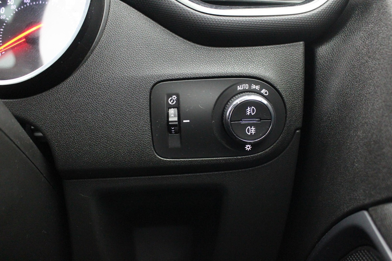 Used Vauxhall Crossland 2022 for sale - 76112204: Photo 22