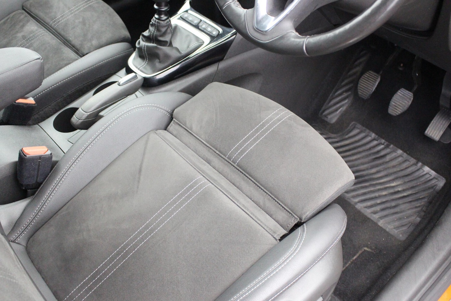 Used Vauxhall Crossland 2022 for sale - 76112204: Photo 31