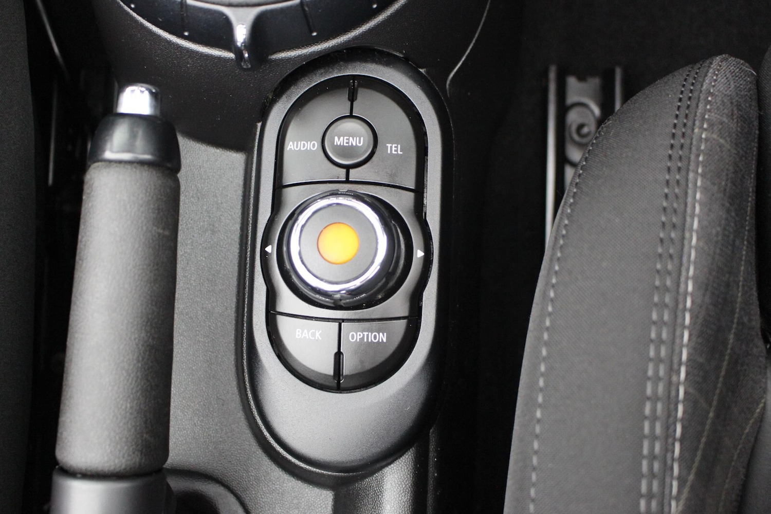 Used MINI Convertible 2016 for sale - 77917924: Photo 22