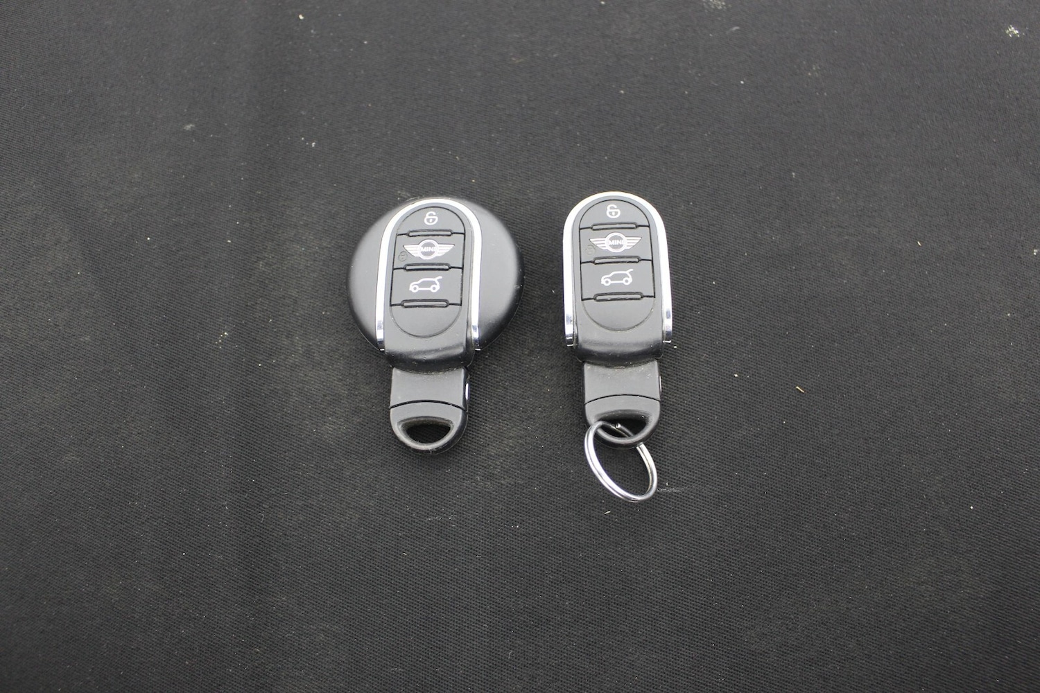 Used MINI Convertible 2016 for sale - 77917924: Photo 33