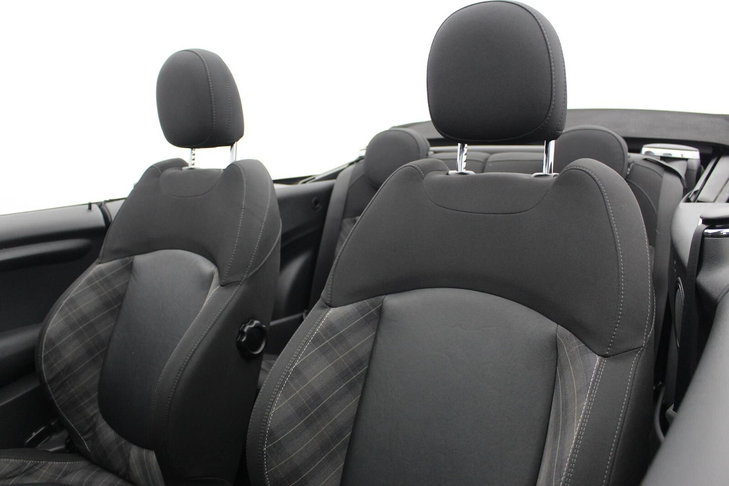 Used MINI Convertible 2016 for sale - 77917924: Photo 7