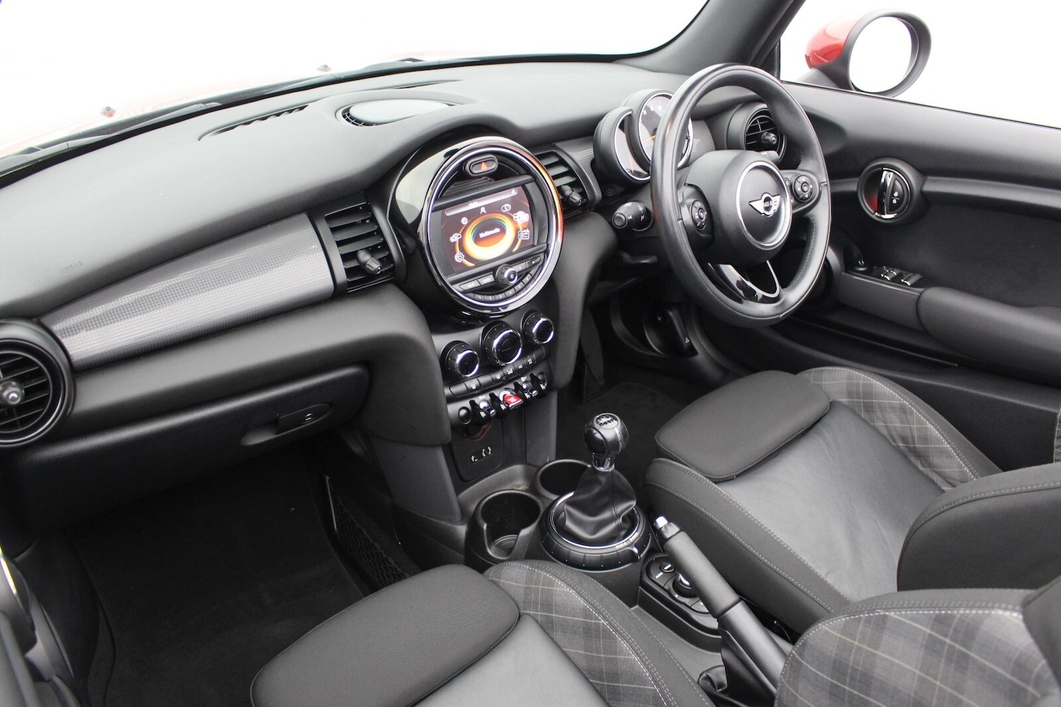 Used MINI Convertible 2016 for sale - 77917924: Photo 9