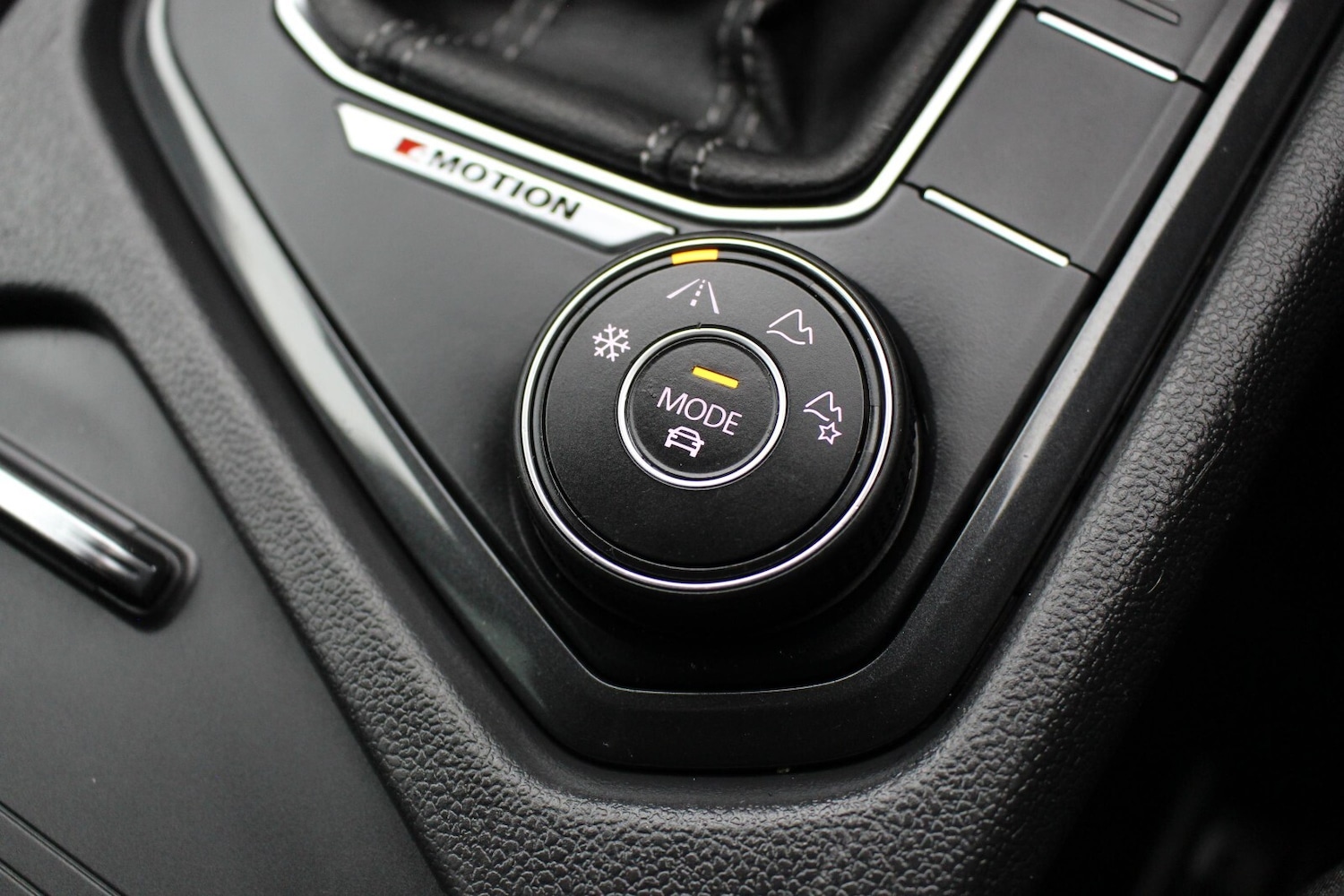 Used Volkswagen Tiguan 2023 for sale - 77732377: Photo 23