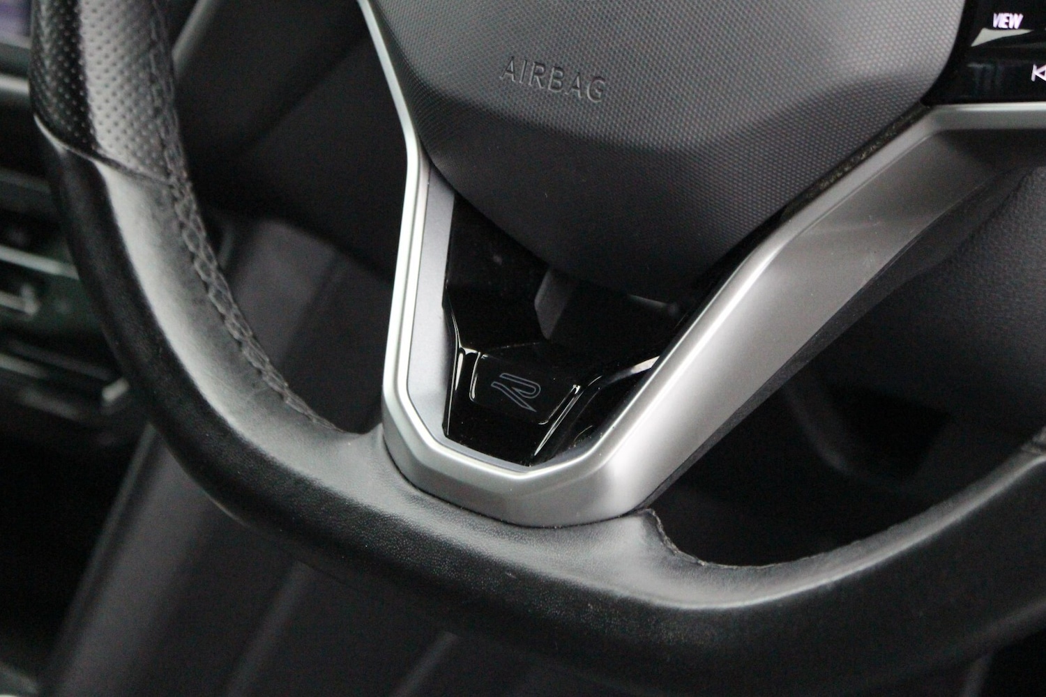 Used Volkswagen Tiguan 2023 for sale - 77732377: Photo 34