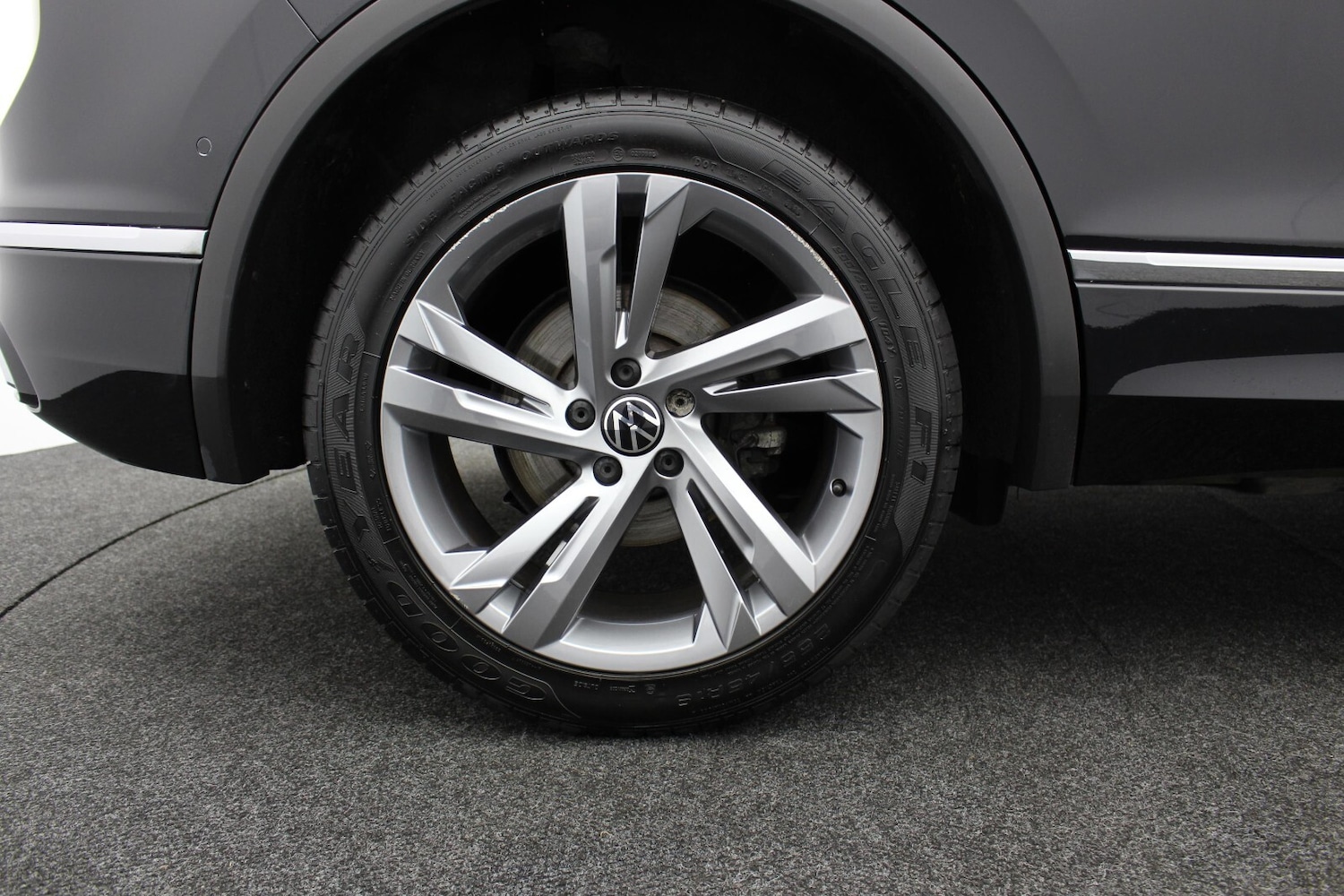 Used Volkswagen Tiguan 2023 for sale - 77732377: Photo 48