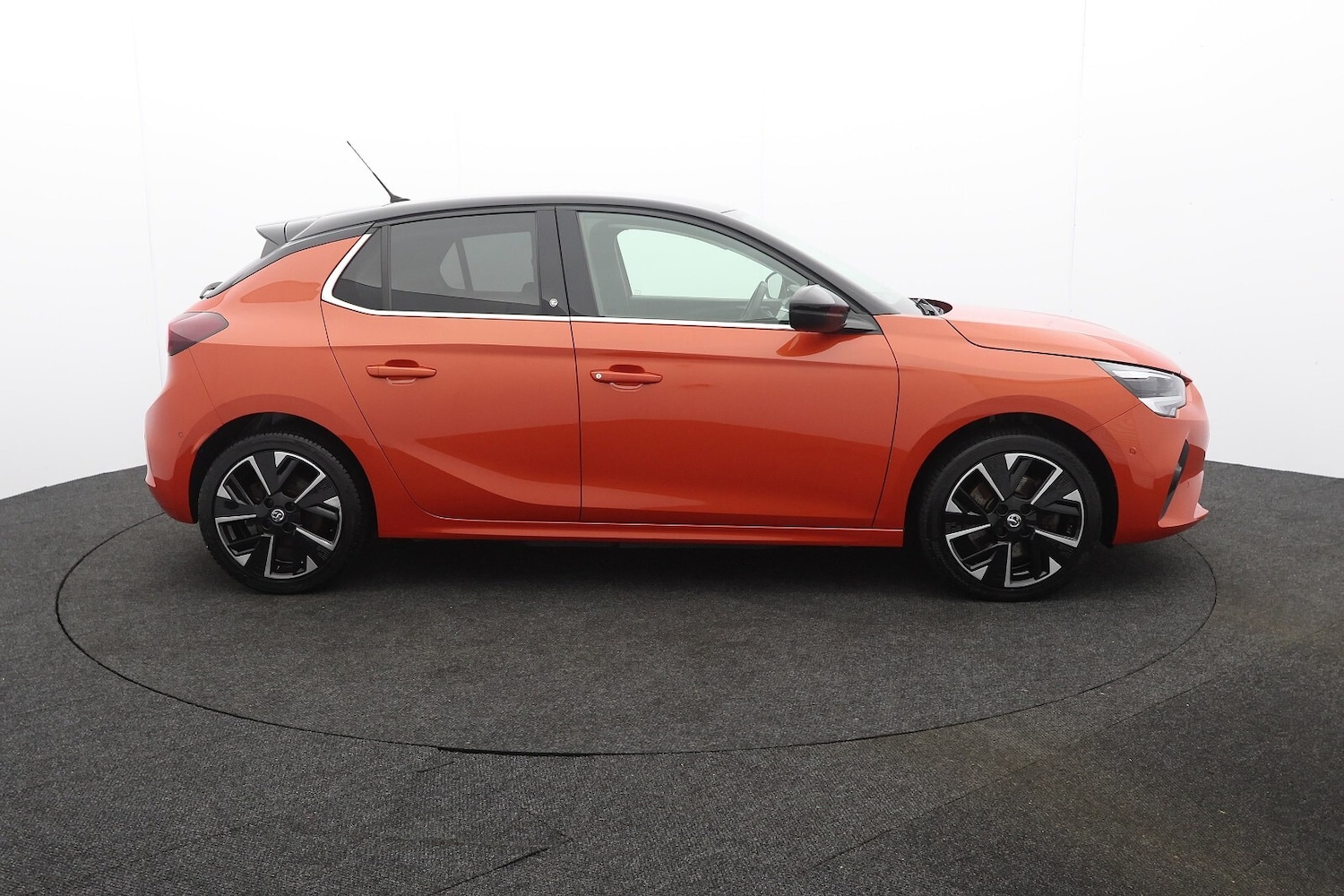 Used Vauxhall Corsa 2020 for sale - 76540109: Photo 2