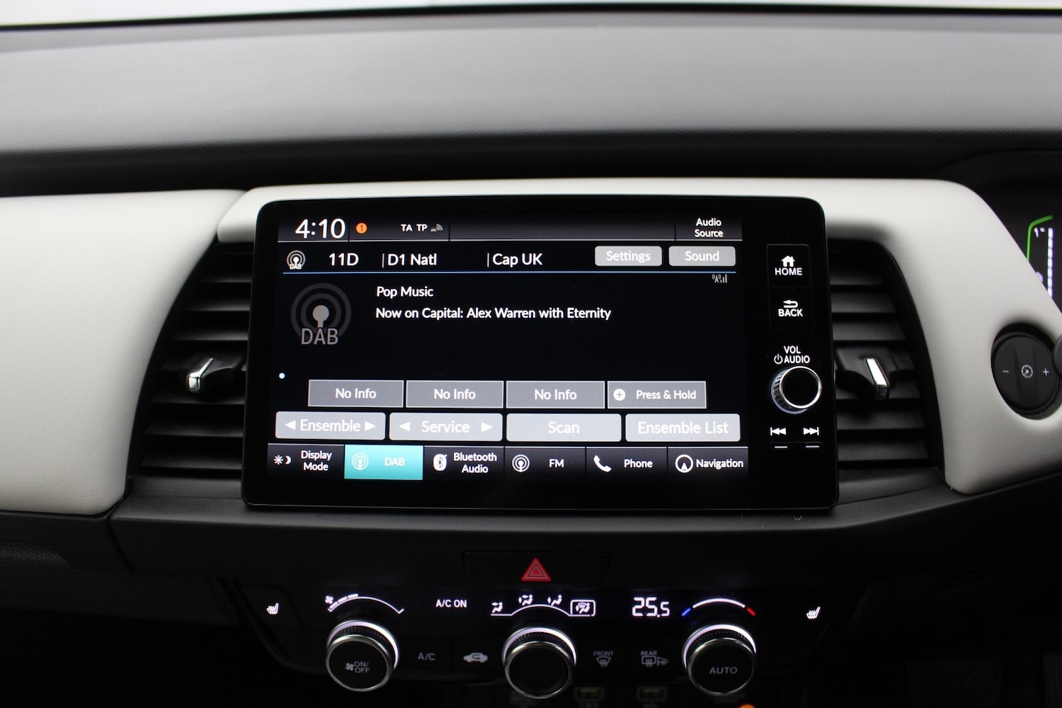 Used Honda Jazz 2022 for sale - 76361765: Photo 12