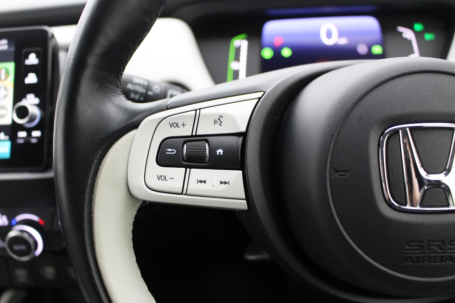 Used Honda Jazz 2022 for sale - 76361765: Photo 15