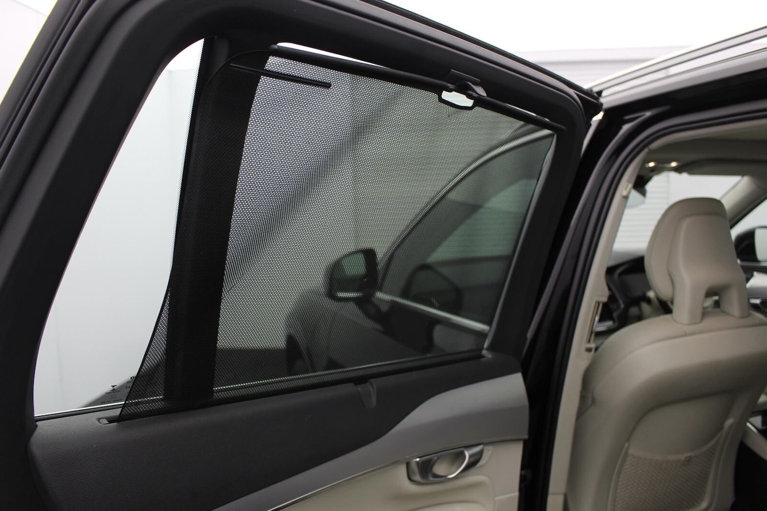 Used Volvo XC90 2017 for sale - 77047650: Photo 29