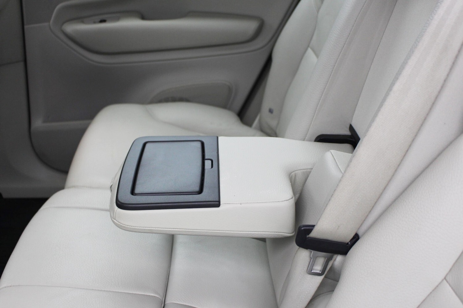 Used Volvo XC90 2017 for sale - 77047650: Photo 33