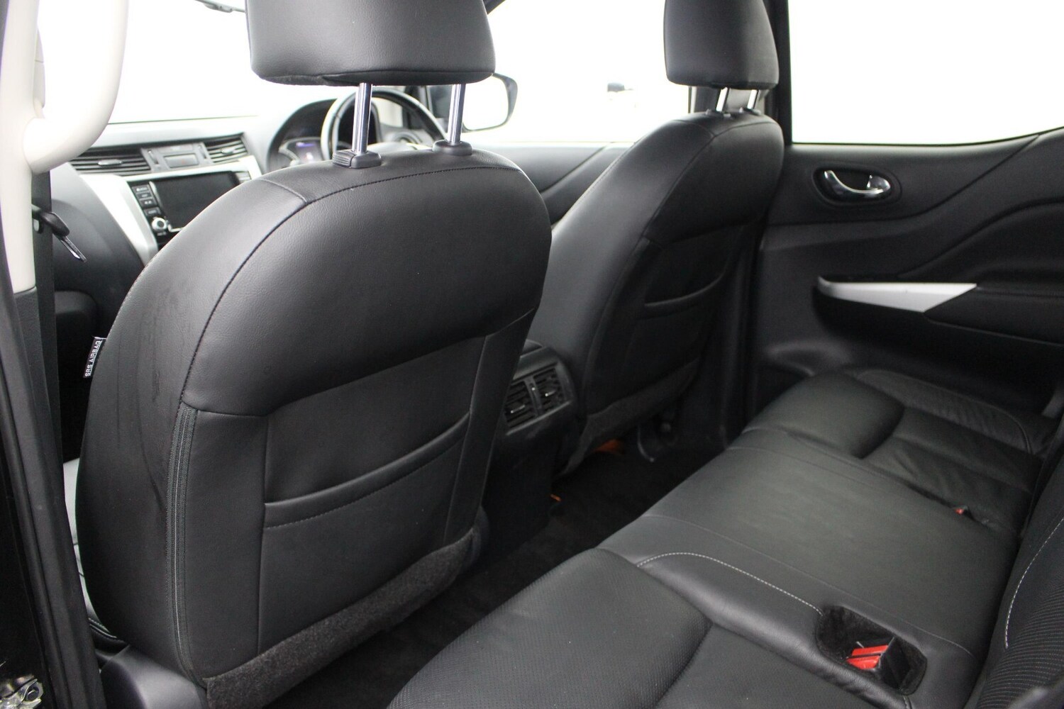 Used Nissan Navara 2021 for sale - 76999494: Photo 12