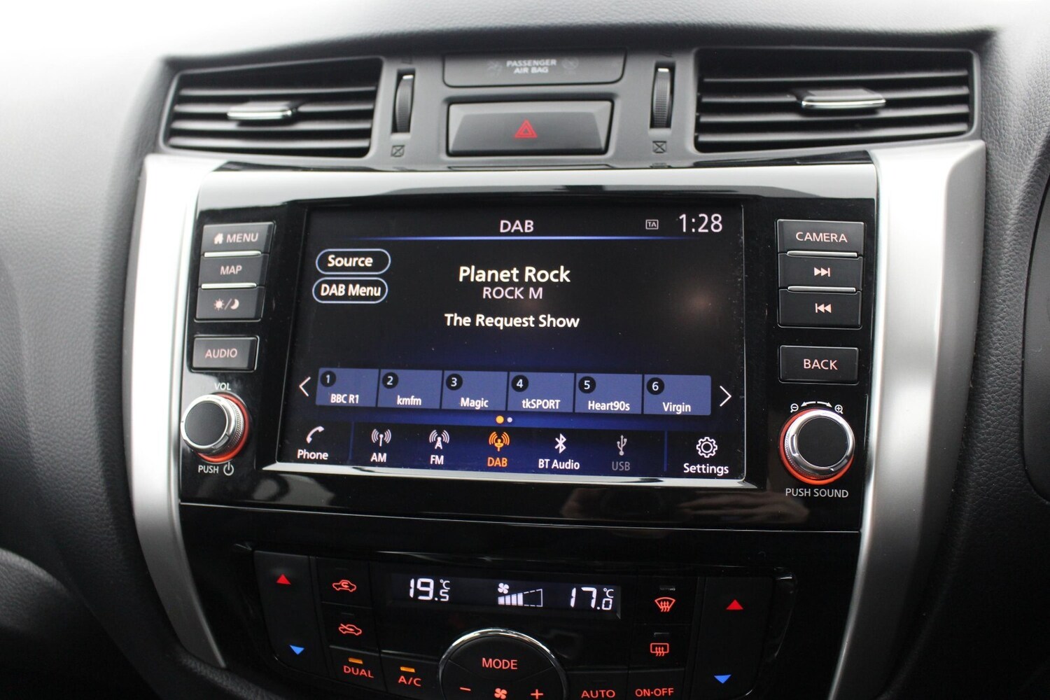 Used Nissan Navara 2021 for sale - 76999494: Photo 17