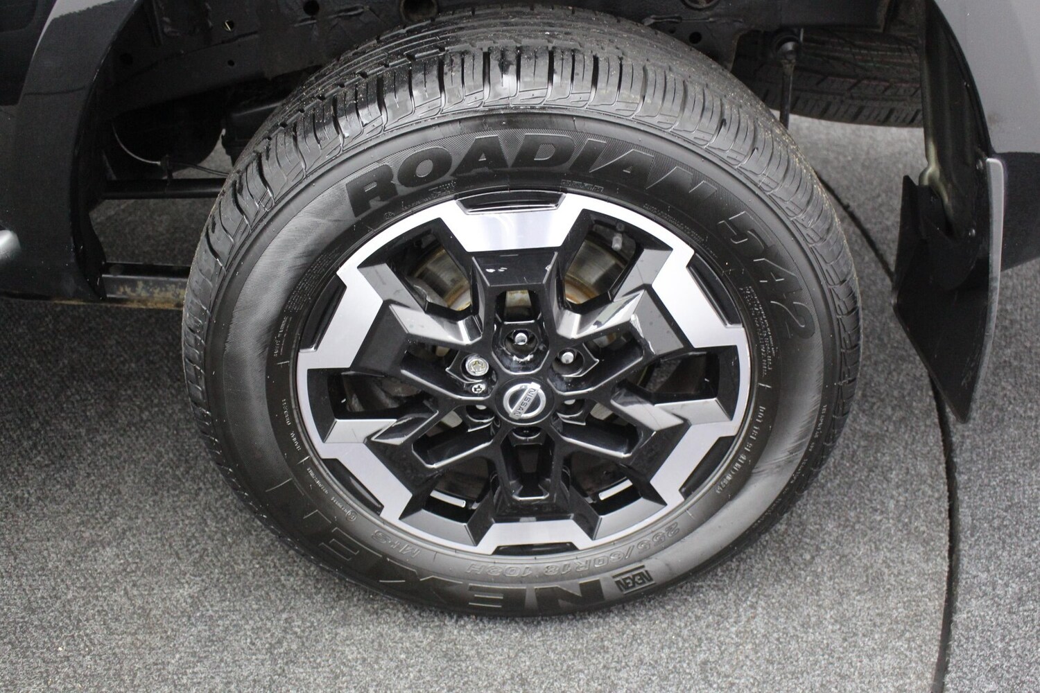 Used Nissan Navara 2021 for sale - 76999494: Photo 38