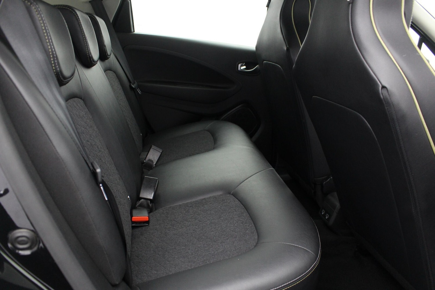 Used Renault Zoe 2023 for sale - 77803763: Photo 10