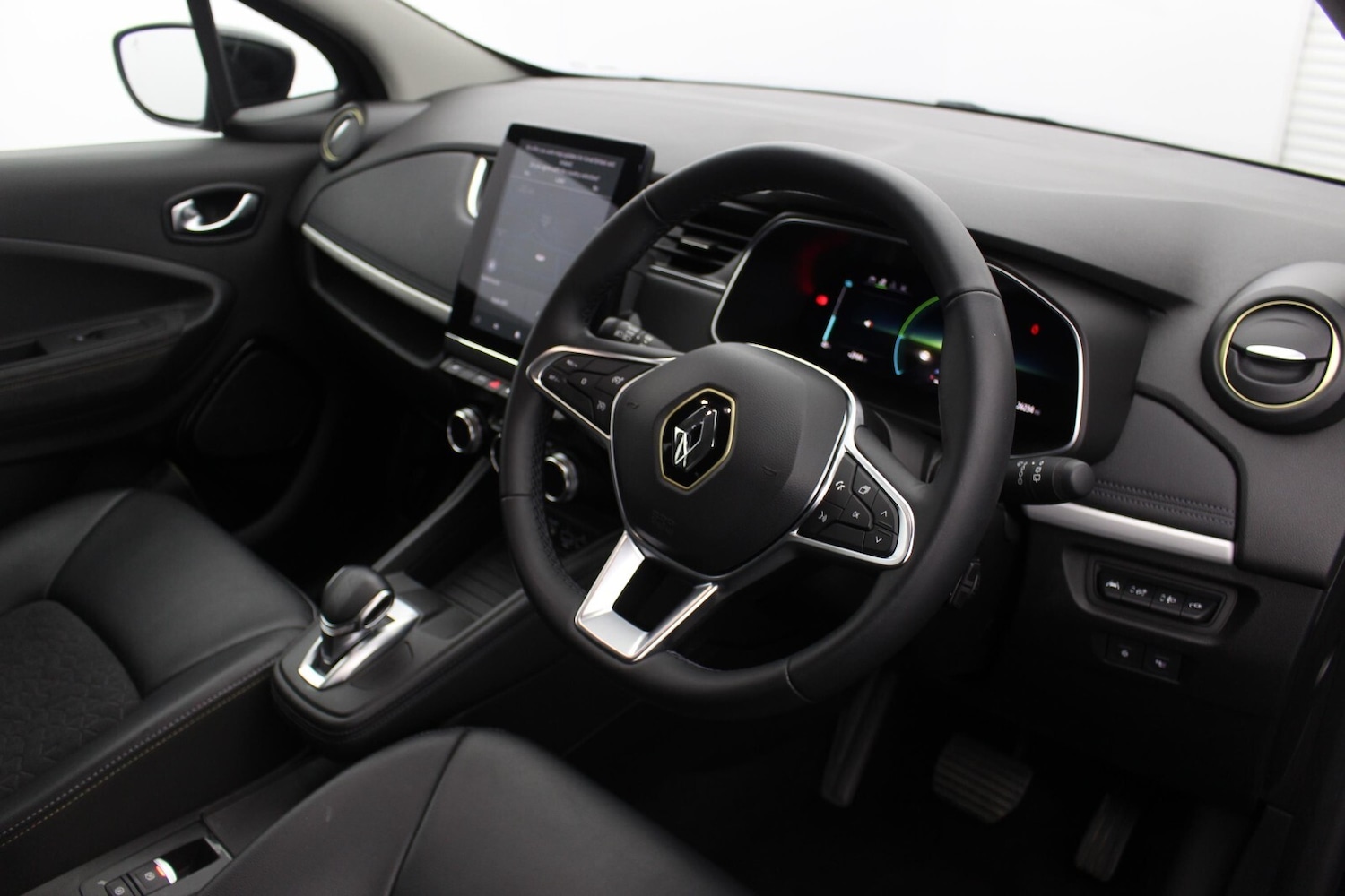 Used Renault Zoe 2023 for sale - 77803763: Photo 11