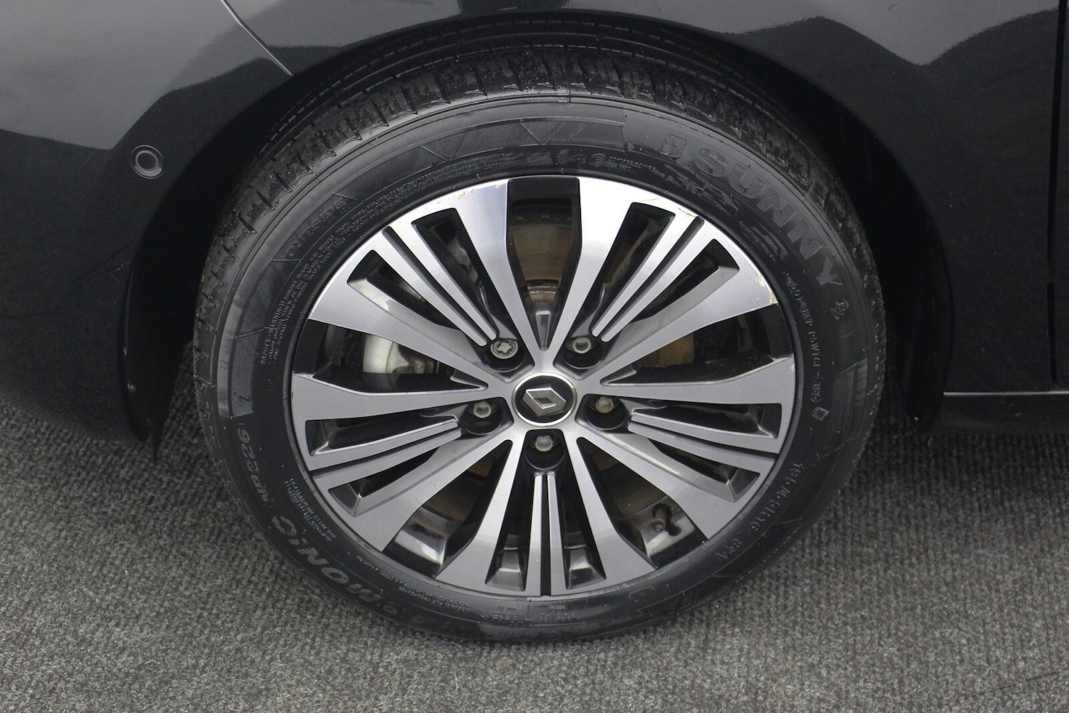 Used Renault Zoe 2023 for sale - 77803763: Photo 42