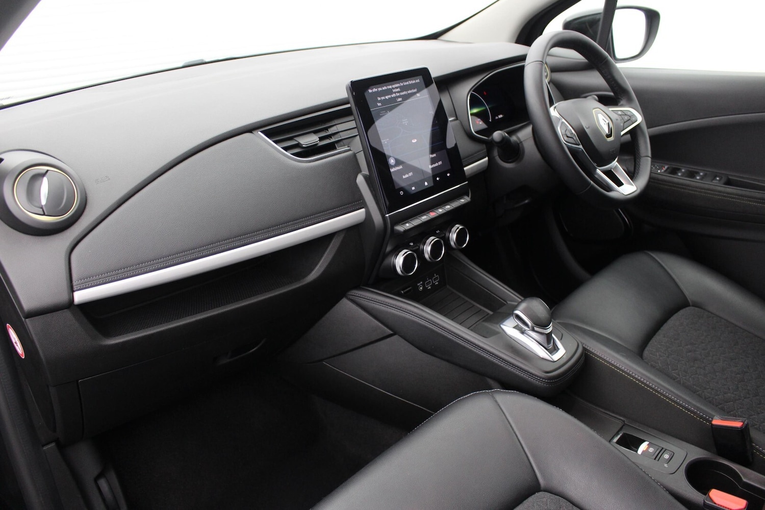 Used Renault Zoe 2023 for sale - 77803763: Photo 7