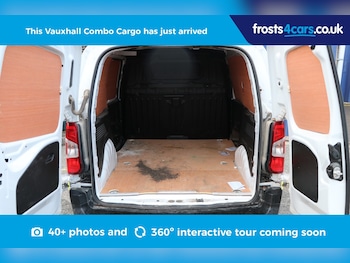 Used Vauxhall Combo 2024 for sale - 77193660: Photo