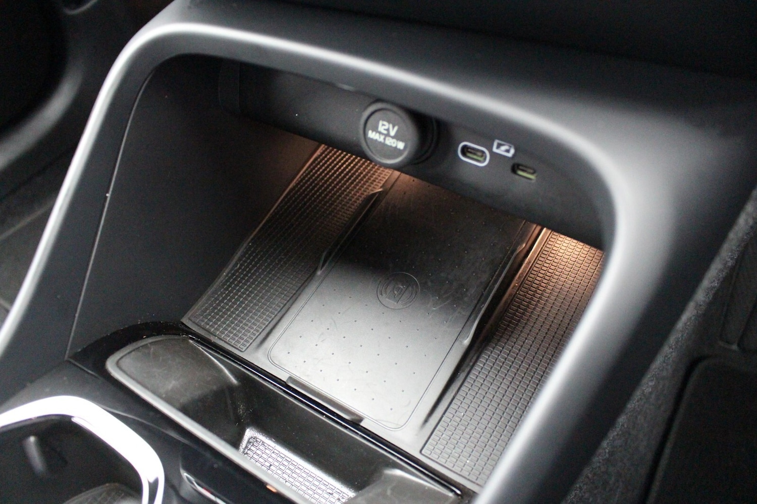 Used Volvo XC40 2025 for sale - 77965068: Photo 23