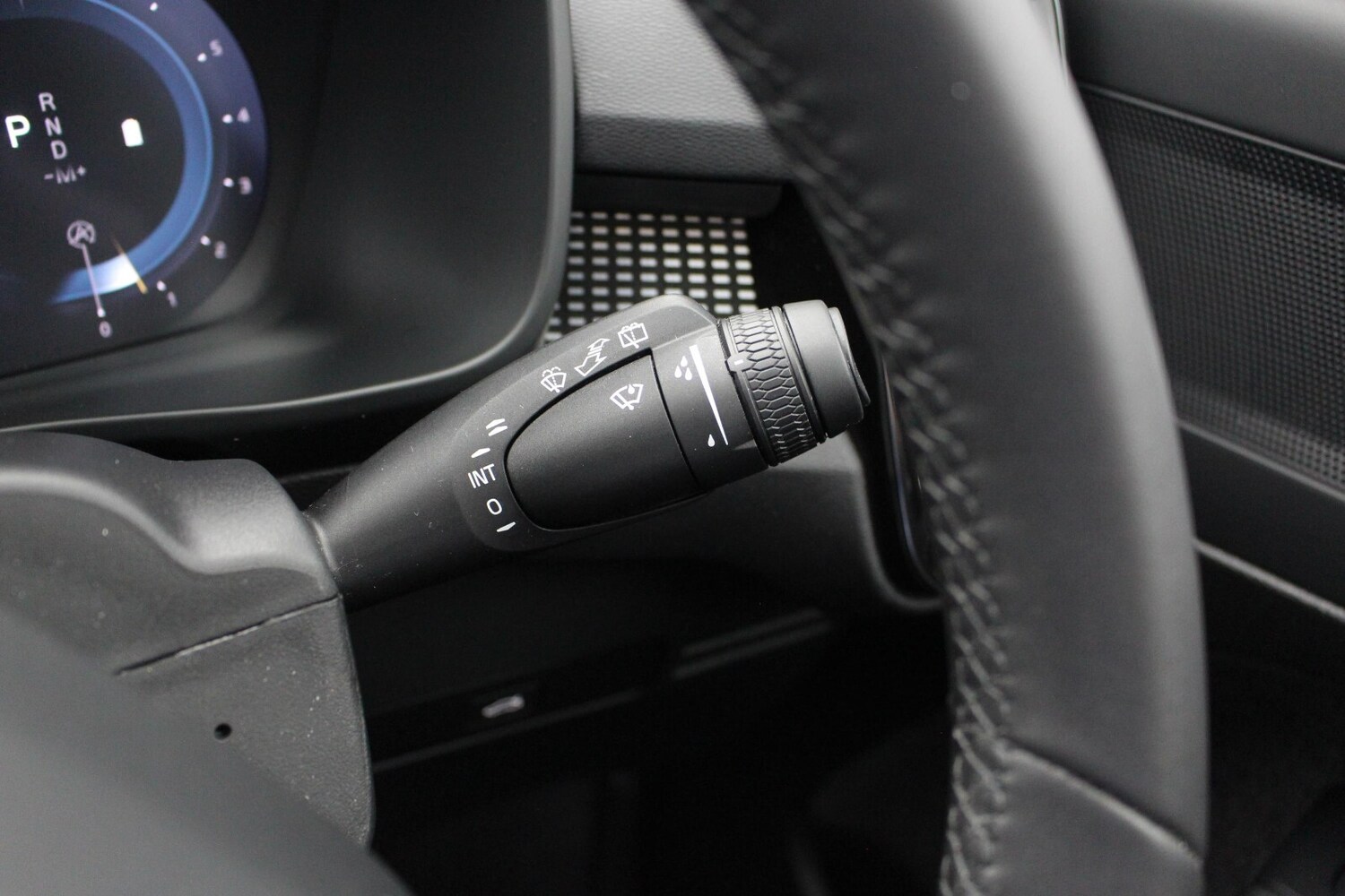 Used Volvo XC40 2025 for sale - 77965068: Photo 31