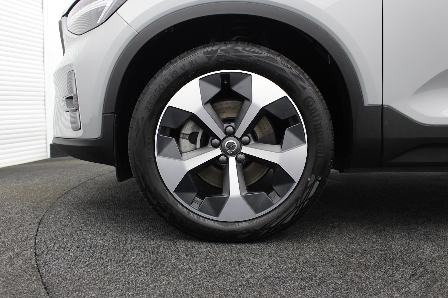 Used Volvo XC40 2025 for sale - 77965068: Photo 50